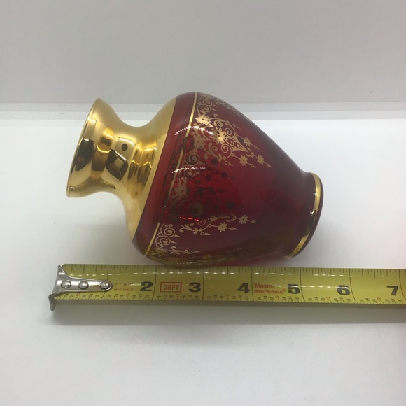 Ruby Red Hand Blown Vecchia Italian Glass Vase W Gold Gilt Design 5” Bohemian - Picture 7 of 9